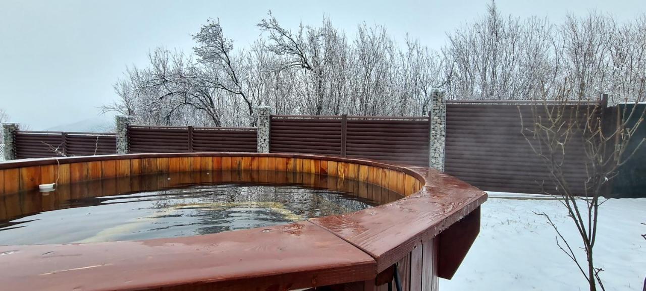 Large Luxury Chalet In Raduil, Nr Borovets - Hot Tub, Views, Wi-Fi别墅 外观 照片